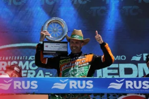 1739737276_92169106f715a9d10941