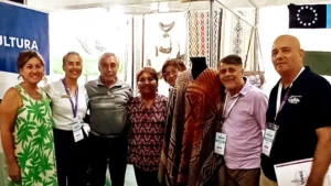 1739879286_5e62eabc94028b56b8f4