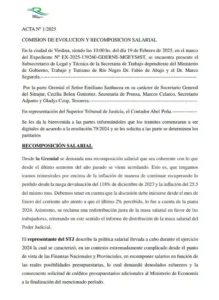 480851378_938823765040659_4649192350005497591_n-1-746x1024