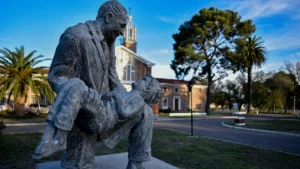 1741696914_59c3be5a1f1150fed437