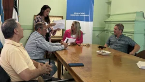 1742229321_fd71300cbcca61b85ec1