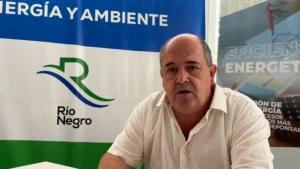 1742408762_20014a00bd163eae3879