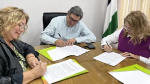 1746652718_899b3bccc08be8405867