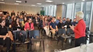 1747054145_8a68c2acd30f37554ebf