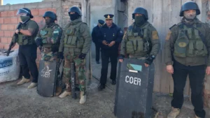 1747761205_bb4e56110f94fada1e4d