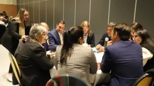 1750700739_dd3fafc4b1207e4d76bb