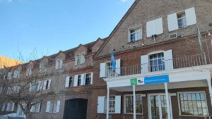 1753358724_b13d7637d4f1ca35a832