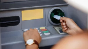 1754398563_728cf1b554bfda44c54f