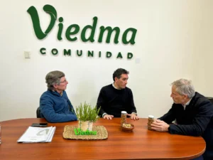 1755192760_256a841f19c71edcf67a