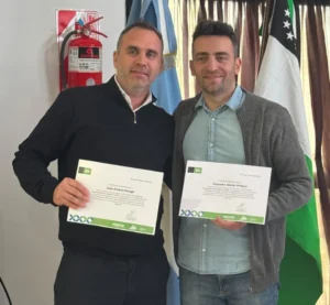 1755697100_8fd950d414a2fb177498