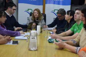 1756921702_deb6a18e084989586e38