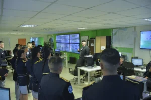 1757599584_ba048a26e5ef134a5b9a