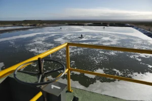 1759355683_f4ae61315f2db3a33464