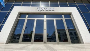 1763055648_e6f15ca3f94ea35beee7