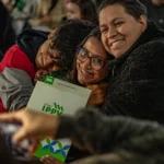 Viedma celebra entrega de escrituras a 18 familias