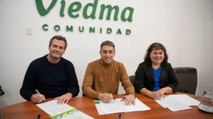 1777397906_2b4a40b3d91ba895ee07