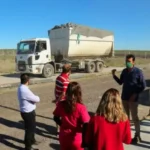 Nueva carga de plástico y papel reciclados